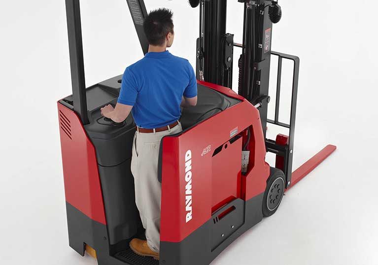 raymond stand up forklift controls